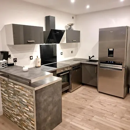 St Laurent Cocon Apartment *